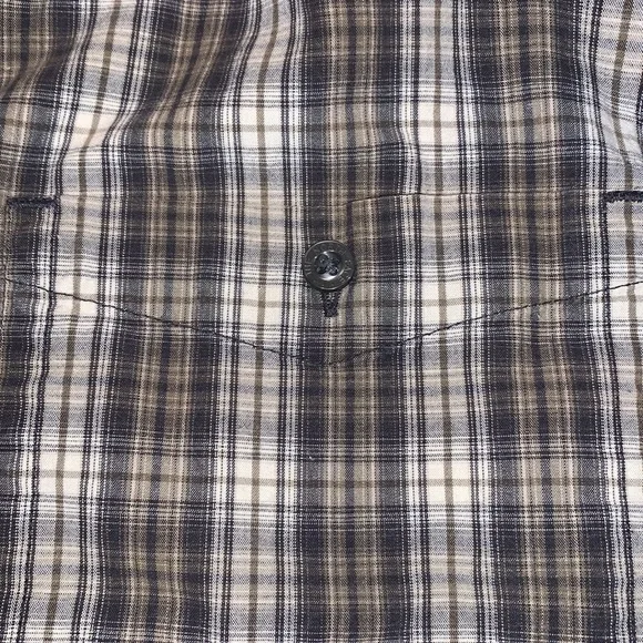 The North Face button down shirt - Picture 9 of 10